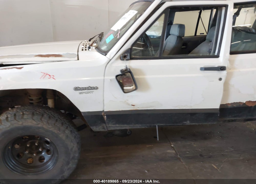 1994 JEEP CHEROKEE SPORT VIN: 1J4FJ68SXRL138358