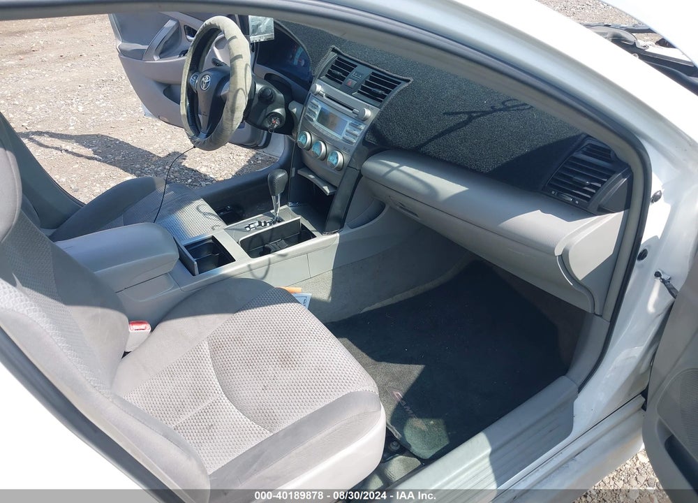 2009 TOYOTA CAMRY SE VIN: 4T1BE46KX9U815057