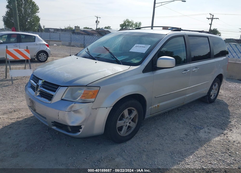 2010 DODGE GRAND CARAVAN SXT VIN: 2D4RN5D15AR165092