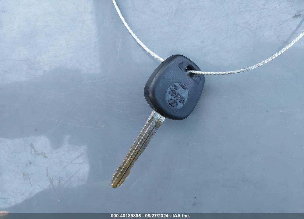2006 TOYOTA COROLLA LE VIN: 2T1BR32E66C635814