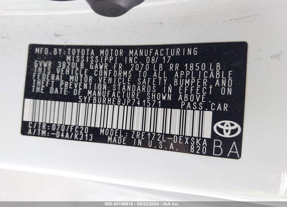 2018 TOYOTA COROLLA L VIN: 5YFBURHE8JP741571