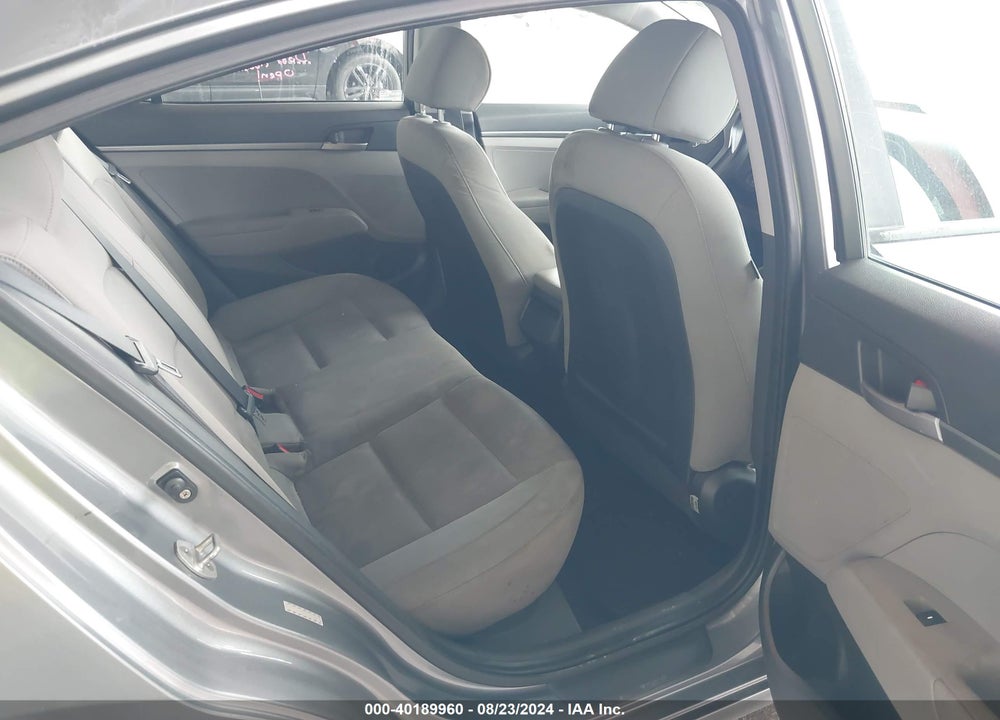 2017 HYUNDAI ELANTRA SE VIN: KMHD74LF9HU073193