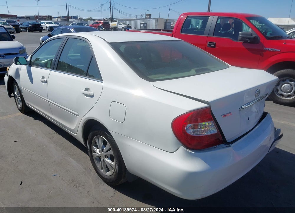 2004 TOYOTA CAMRY LE V6 VIN: 4T1BF32K84U068211