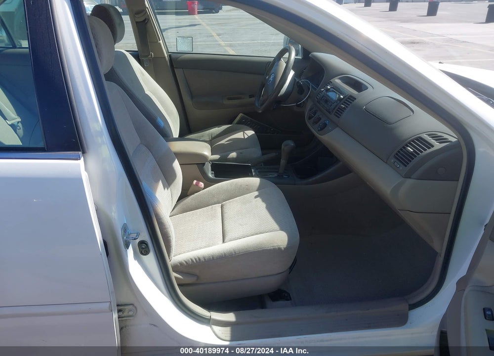 2004 TOYOTA CAMRY LE V6 VIN: 4T1BF32K84U068211