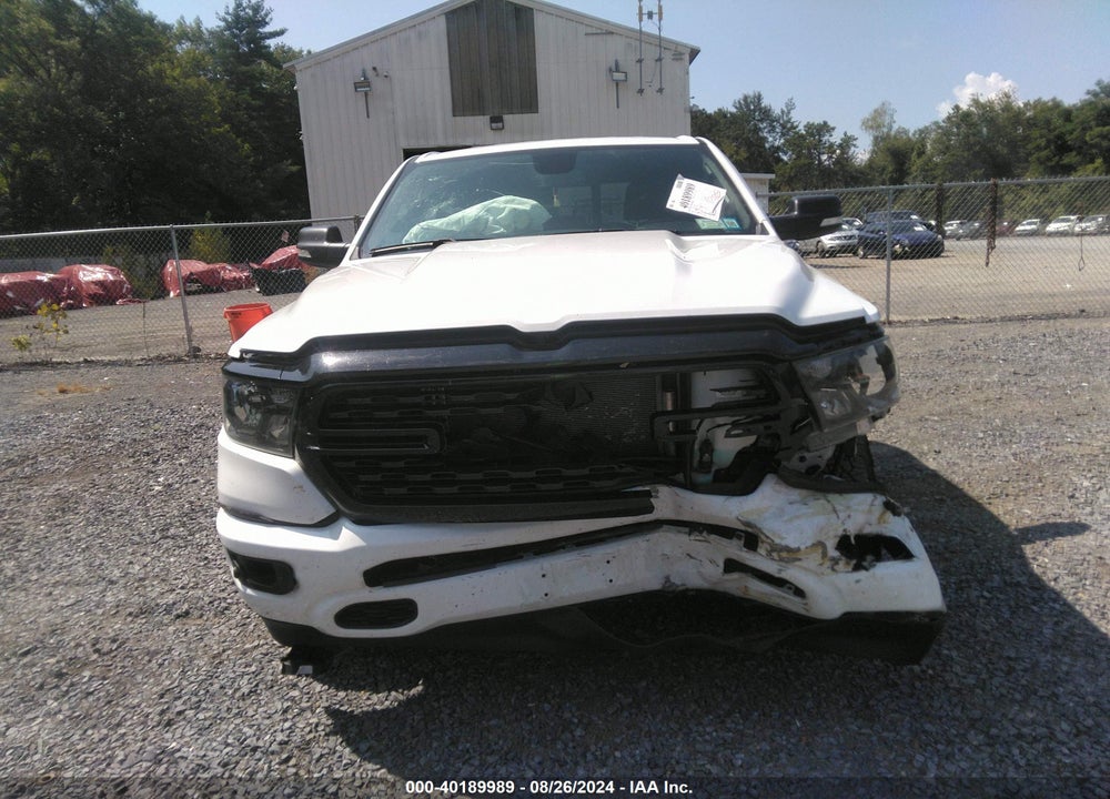 2022 RAM 1500 BIG HORN QUAD CAB 4X4 6'4 BOX VIN: 1C6SRFBT3NN167852