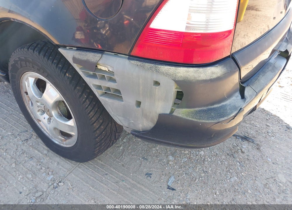 2003 MERCEDES-BENZ ML 320 VIN: 4JGAB54E33A377143