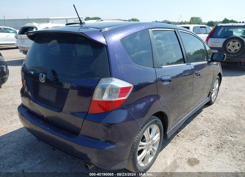 2009 HONDA FIT SPORT VIN: JHMGE88479S033213