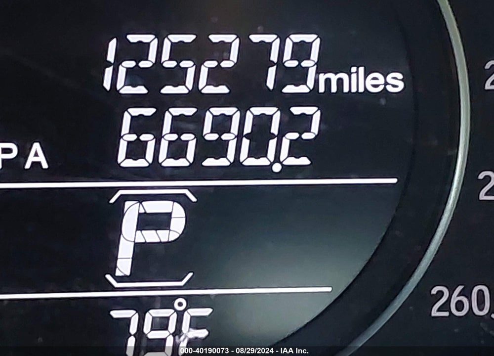 2017 HONDA ACCORD EX-L V6 VIN: 1HGCR3F85HA027025