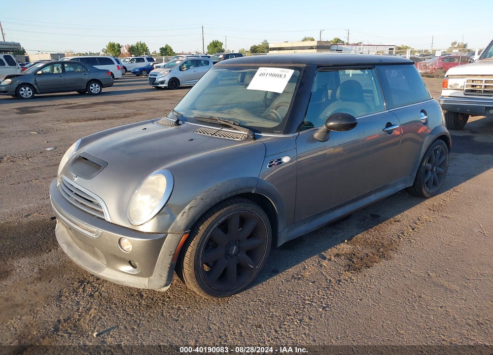2003 MINI COOPER S VIN: WMWRE33493TD62551