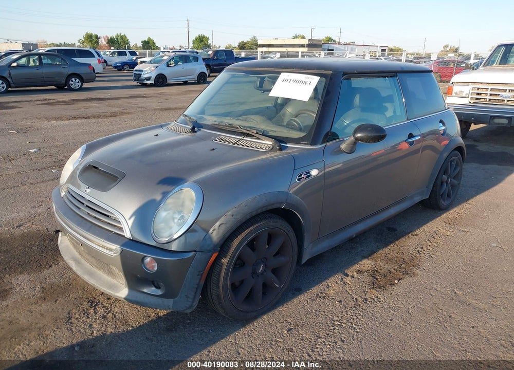 2003 MINI COOPER S VIN: WMWRE33493TD62551