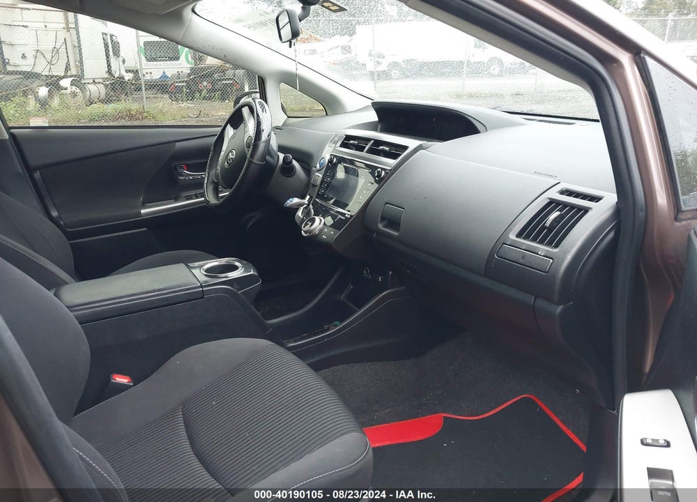 2017 TOYOTA PRIUS V THREE VIN: JTDZN3EU4HJ071469