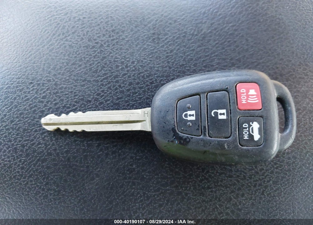 2017 TOYOTA CAMRY VIN: 4T1BF1FK9HU323954