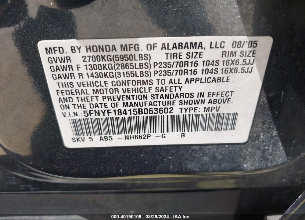 2005 HONDA PILOT EX VIN: 5FNYF18415B063602