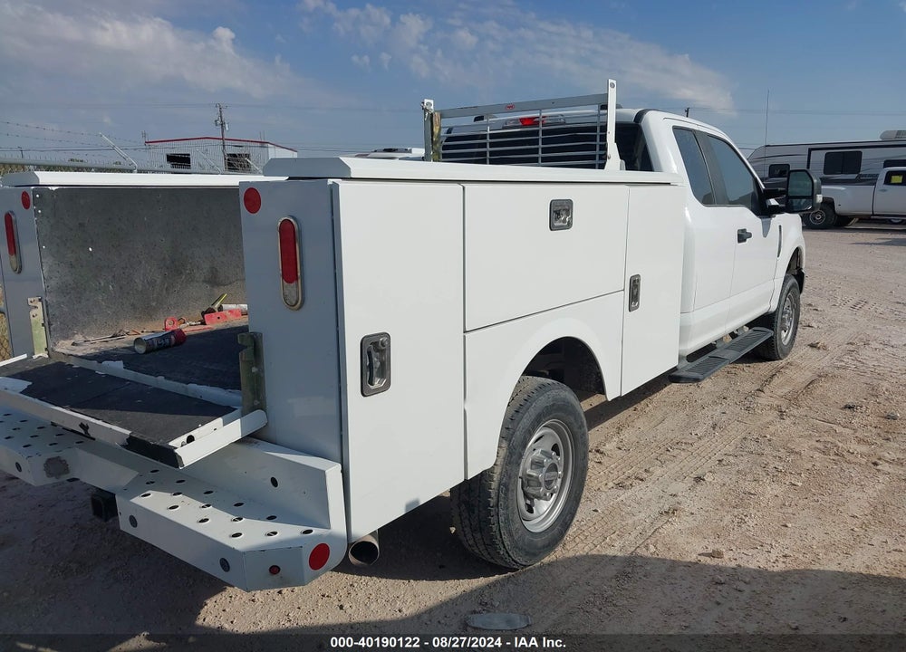 2021 FORD F-250 XL VIN: 1FT7X2B62MED23983