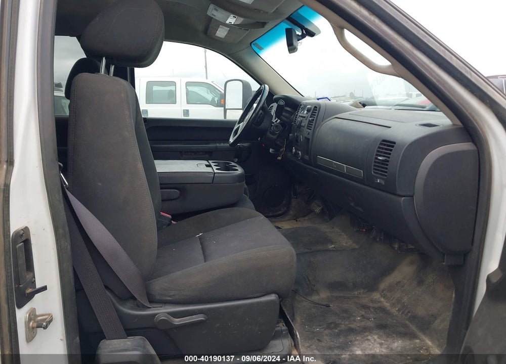 2011 CHEVROLET SILVERADO 2500HD LT VIN: 1GC2KXCG6BZ307272
