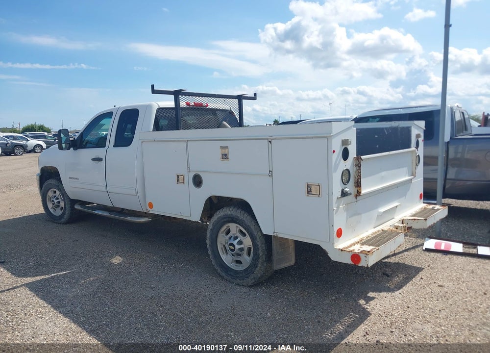 2011 CHEVROLET SILVERADO 2500HD LT VIN: 1GC2KXCG6BZ307272