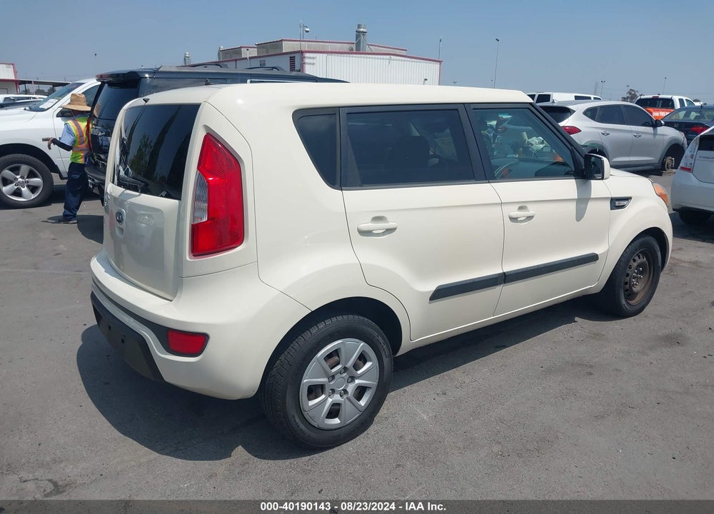 2012 KIA SOUL VIN: KNDJT2A53C7389438
