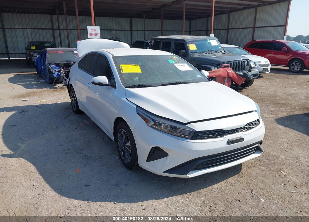 2024 KIA FORTE LXS VIN: 3KPF24AD0RE716978