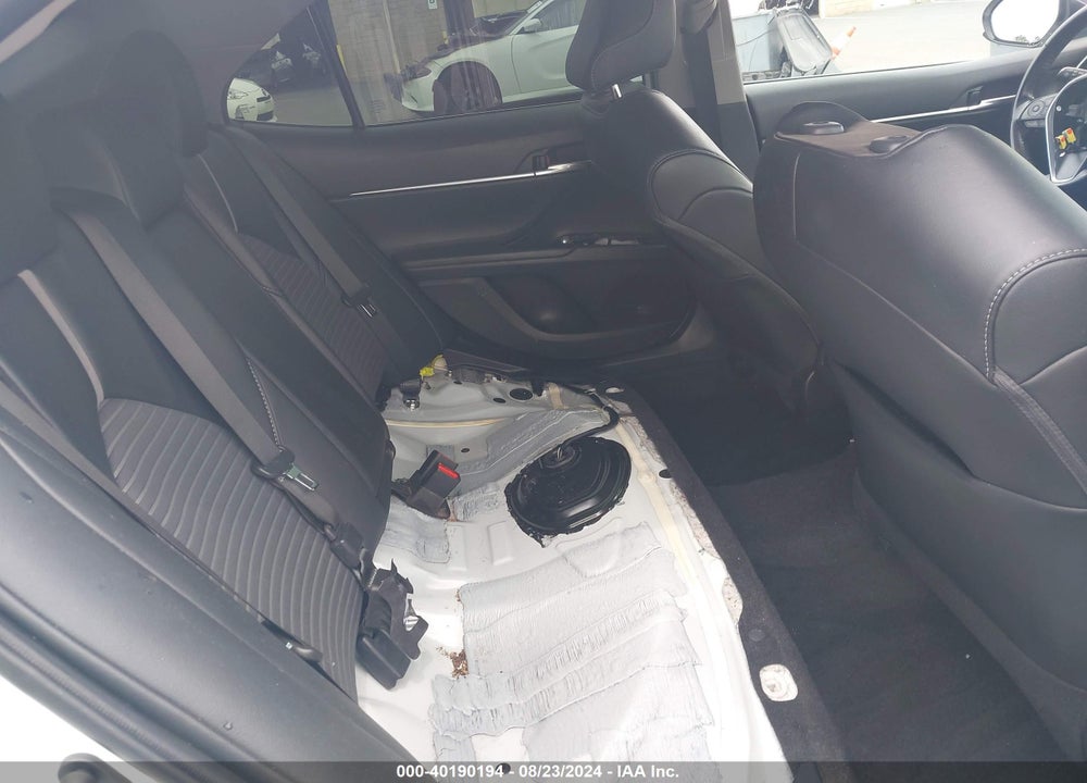 2020 TOYOTA CAMRY SE VIN: 4T1G11AK2LU949155