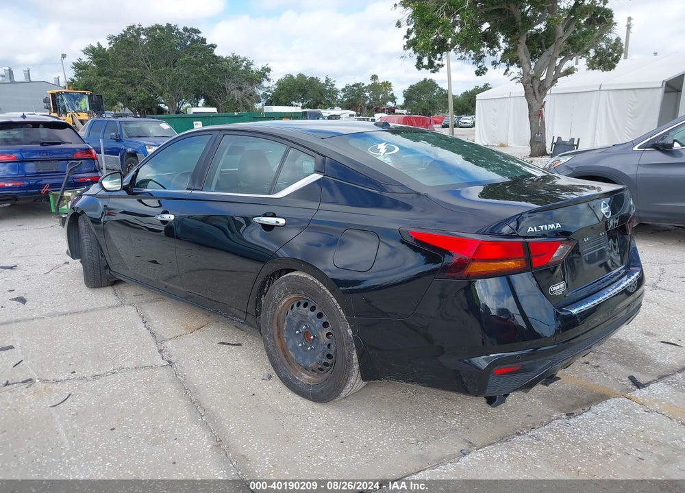 2020 NISSAN ALTIMA PLATINUM FWD VIN: 1N4BL4FV1LN308429