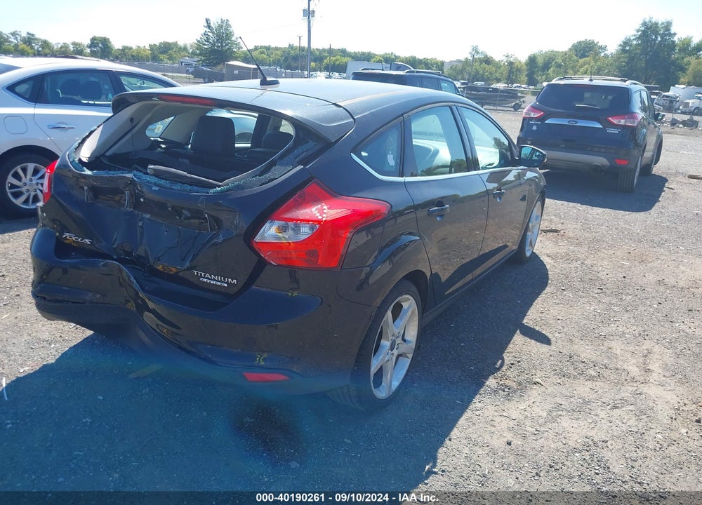 2012 FORD FOCUS TITANIUM VIN: 1FAHP3N28CL433679