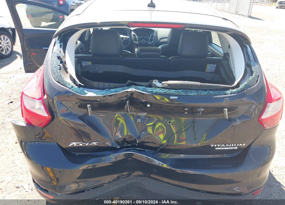 2012 FORD FOCUS TITANIUM VIN: 1FAHP3N28CL433679