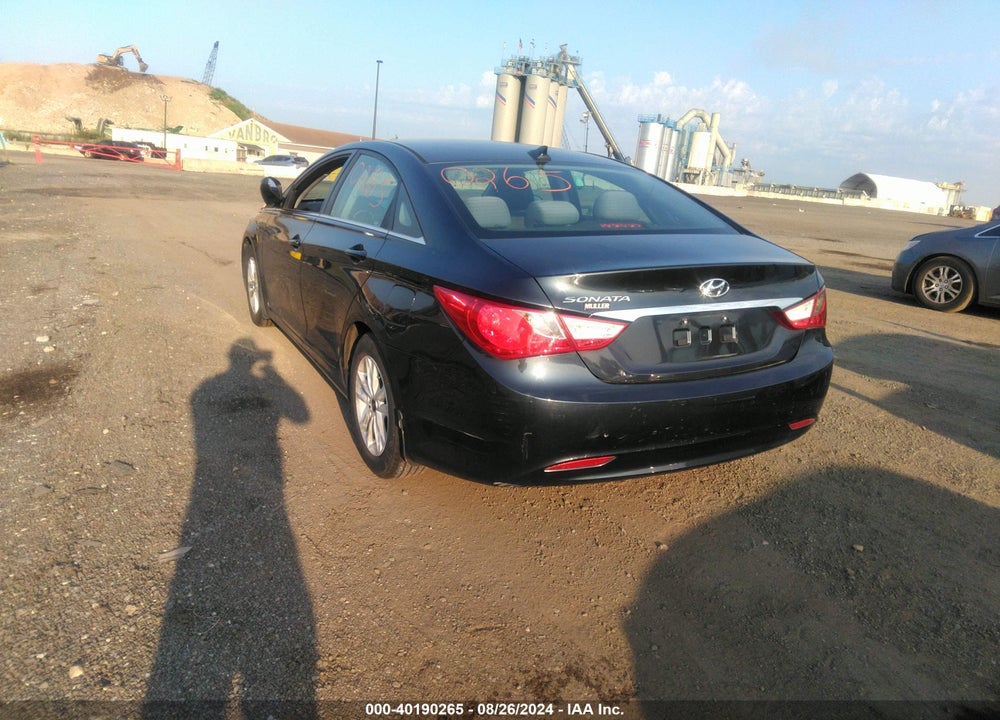 2012 HYUNDAI SONATA GLS VIN: 5NPEB4ACXCH483827