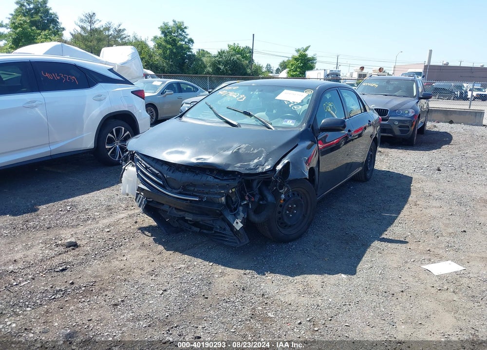 2013 TOYOTA COROLLA LE VIN: 2T1BU4EE4DC074557