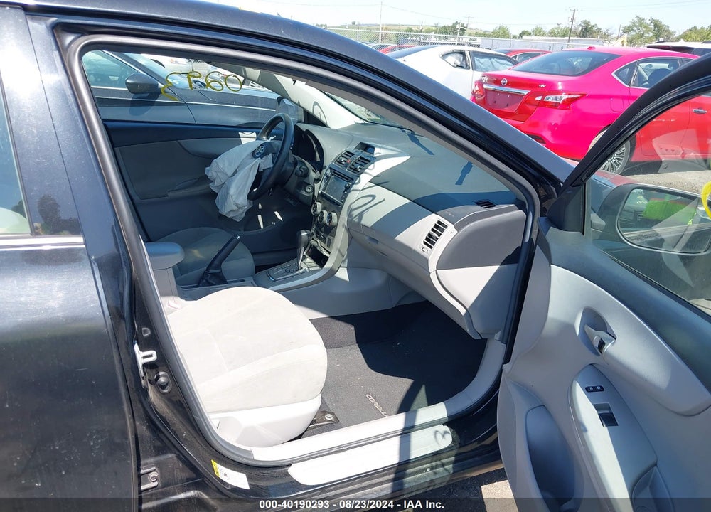 2013 TOYOTA COROLLA LE VIN: 2T1BU4EE4DC074557