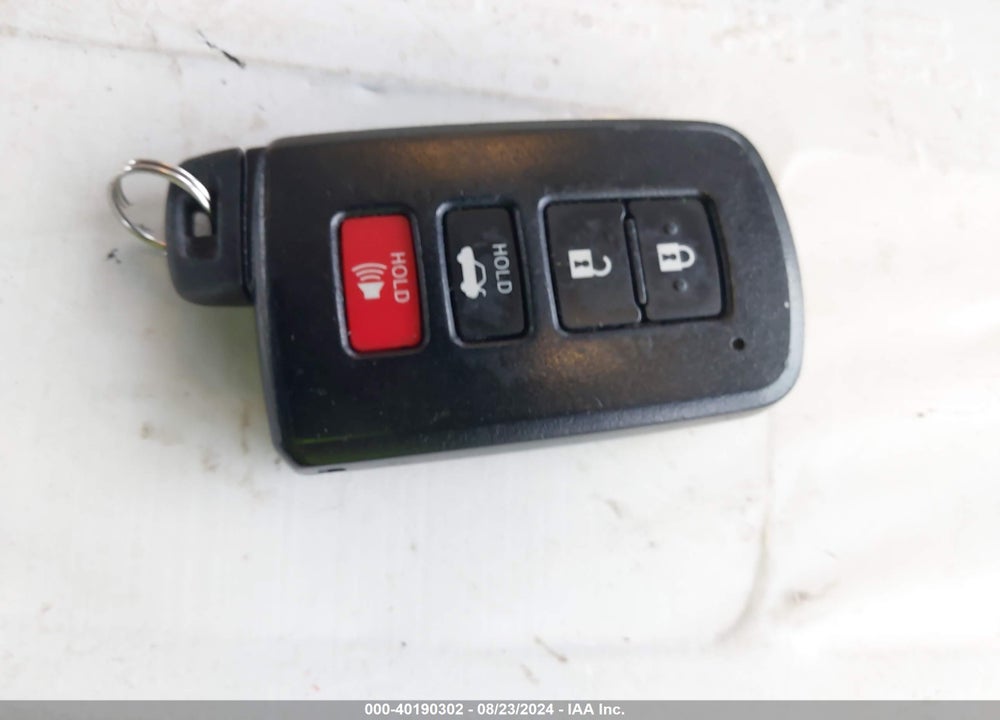 2015 TOYOTA CAMRY HYBRID XLE VIN: 4T1BD1FK8FU152231