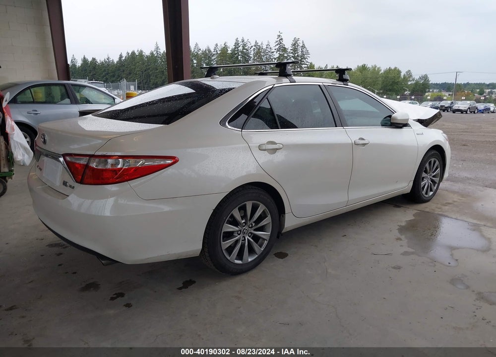 2015 TOYOTA CAMRY HYBRID XLE VIN: 4T1BD1FK8FU152231