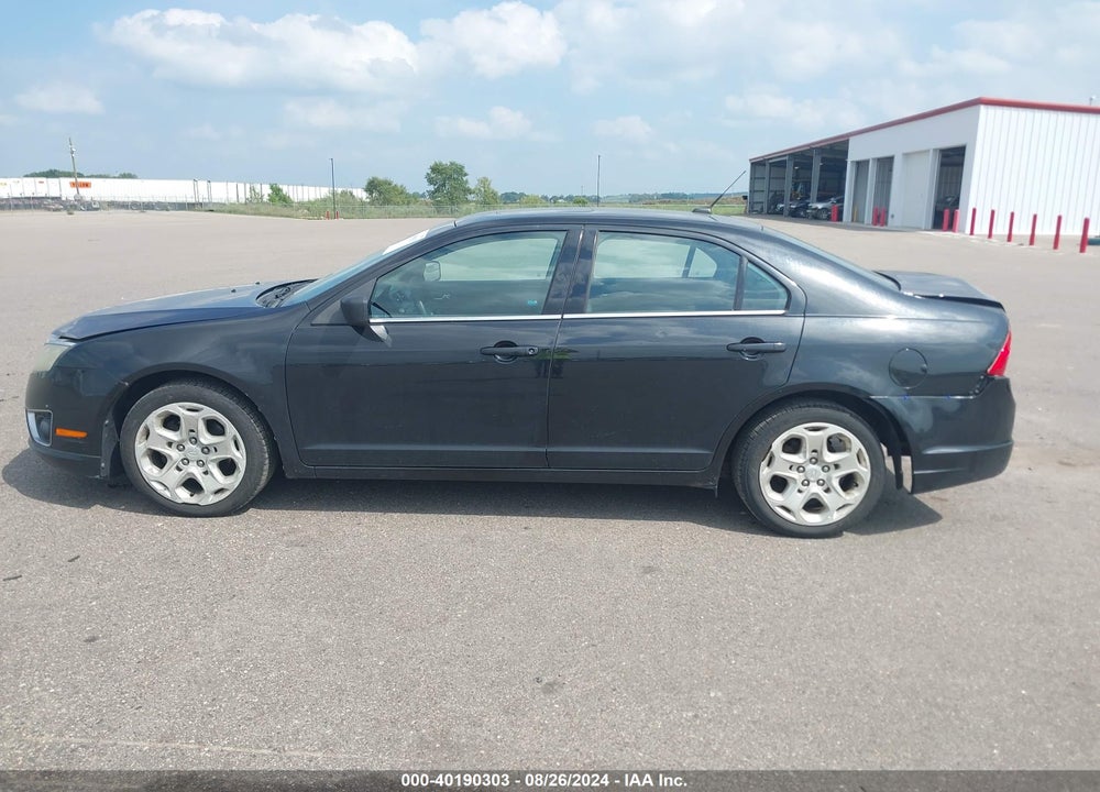 2011 FORD FUSION SE VIN: 3FAHP0HAXBR180639