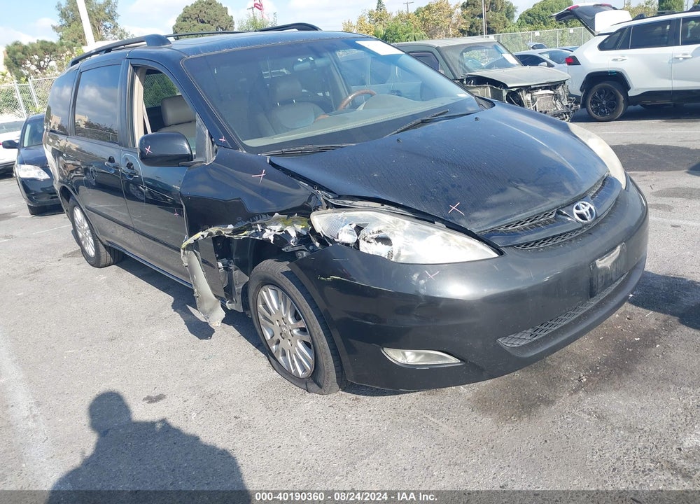 2008 TOYOTA SIENNA XLE VIN: 5TDBK22CX8S015779