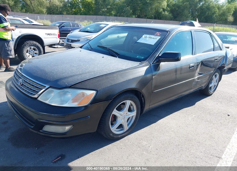 2000 TOYOTA AVALON XLS VIN: 4T1BF28B7YU047289