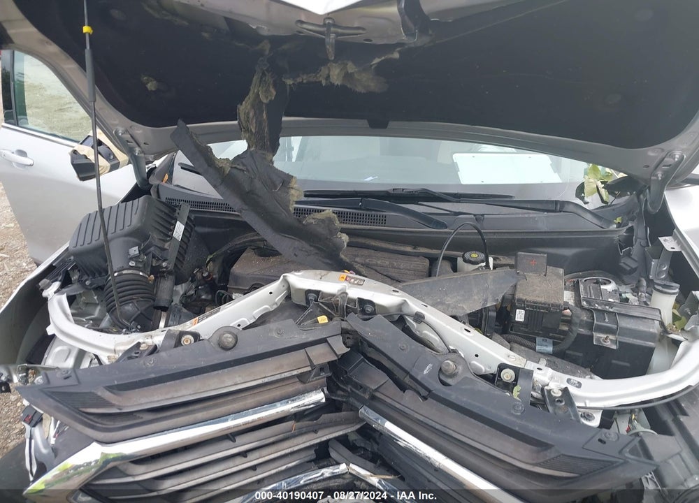 2018 CHEVROLET EQUINOX LT VIN: 2GNAXSEV9J6215635