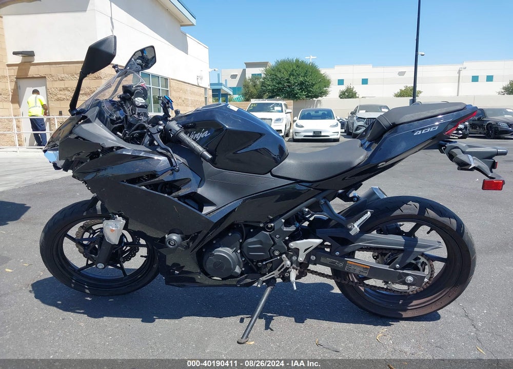 2019 KAWASAKI EX400 VIN: JKAEXKH15KDA31912