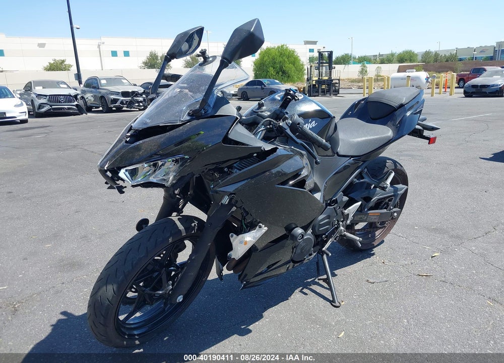 2019 KAWASAKI EX400 VIN: JKAEXKH15KDA31912