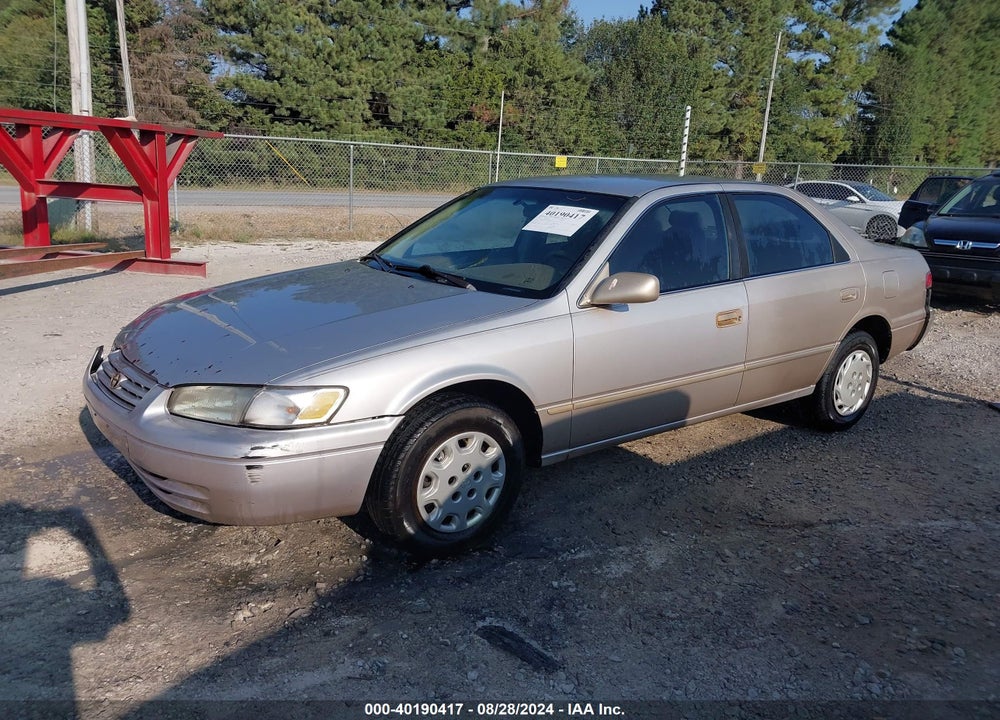1998 TOYOTA CAMRY LE VIN: 4T1BG22K1WU295976