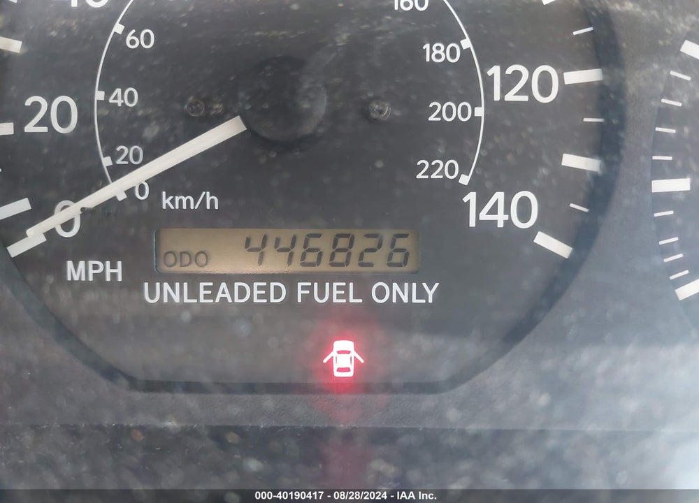 1998 TOYOTA CAMRY LE VIN: 4T1BG22K1WU295976
