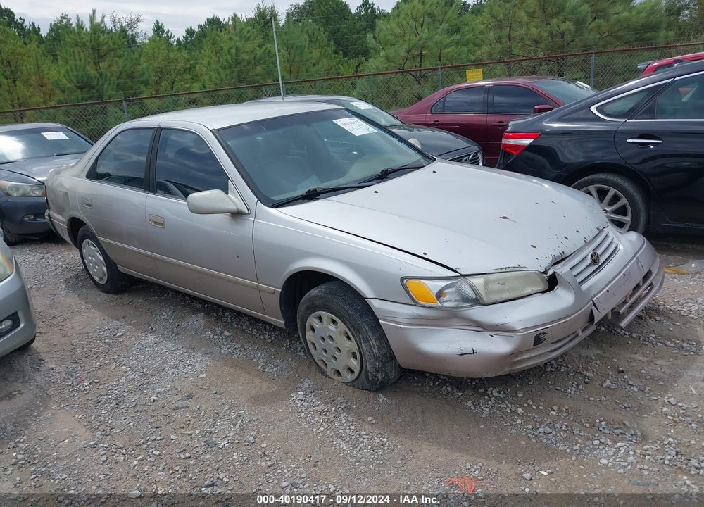 1998 TOYOTA CAMRY LE VIN: 4T1BG22K1WU295976