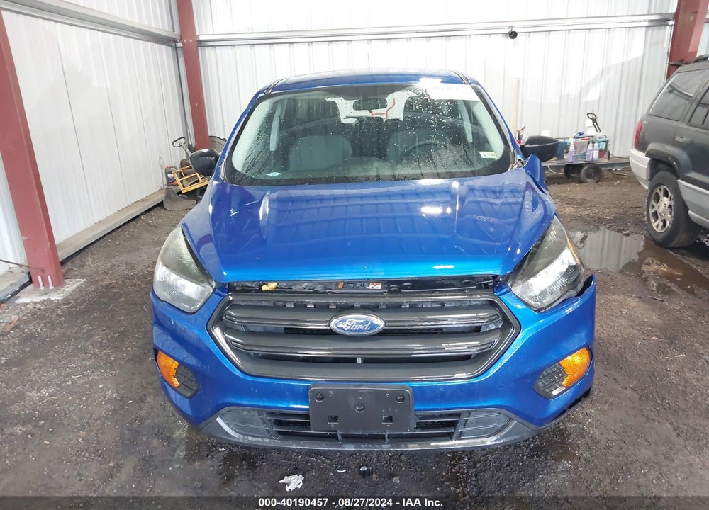 2018 FORD ESCAPE VIN: 1FMCU0F7XJUA17674