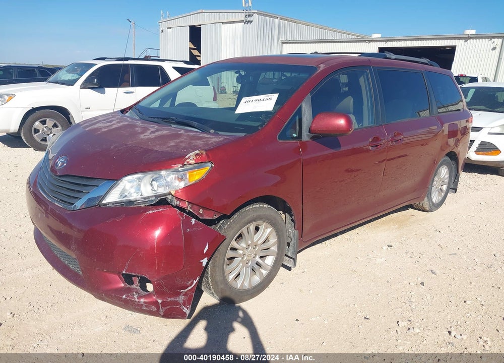 2011 TOYOTA SIENNA XLE V6 VIN: 5TDYK3DCXBS027547