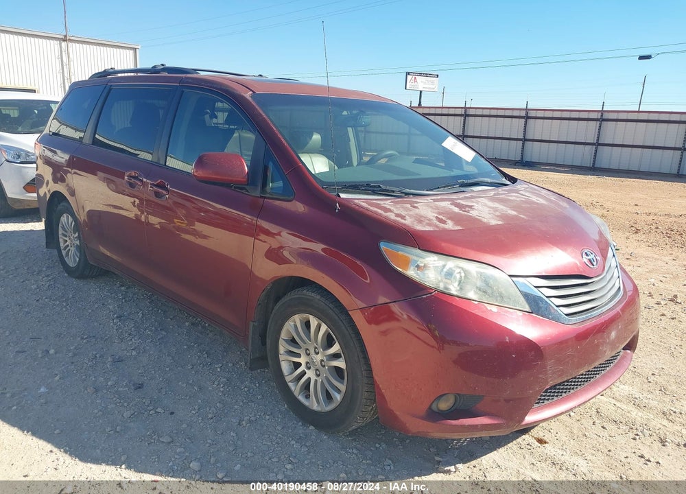 2011 TOYOTA SIENNA XLE V6 VIN: 5TDYK3DCXBS027547