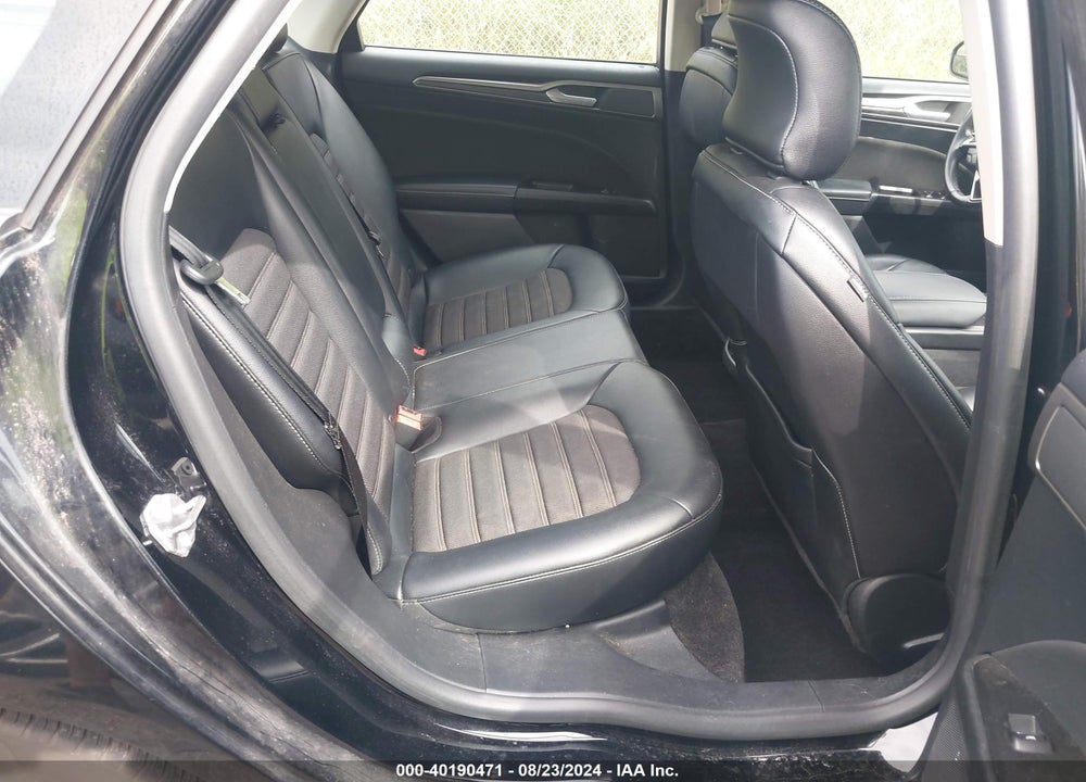 2017 FORD FUSION SE VIN: 3FA6P0H74HR363538
