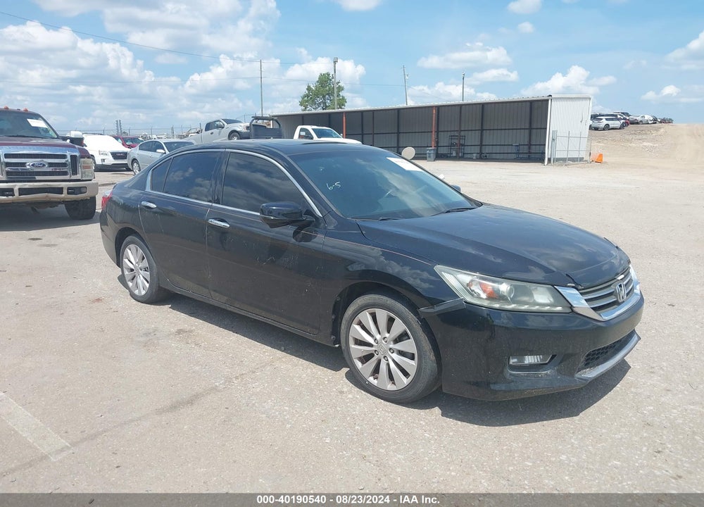 2013 HONDA ACCORD EX-L V-6 VIN: 1HGCR3F80DA017724