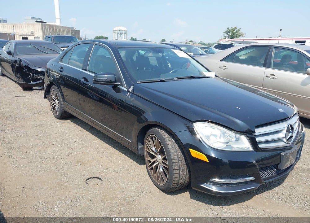 2012 MERCEDES-BENZ C 300 LUXURY 4MATIC/SPORT 4MATIC VIN: WDDGF8BB8CR226397