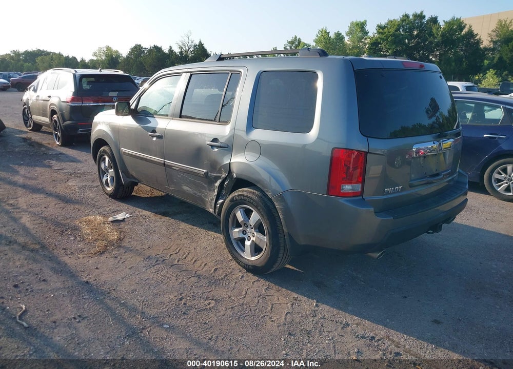 2009 HONDA PILOT EX VIN: 5FNYF38499B016464