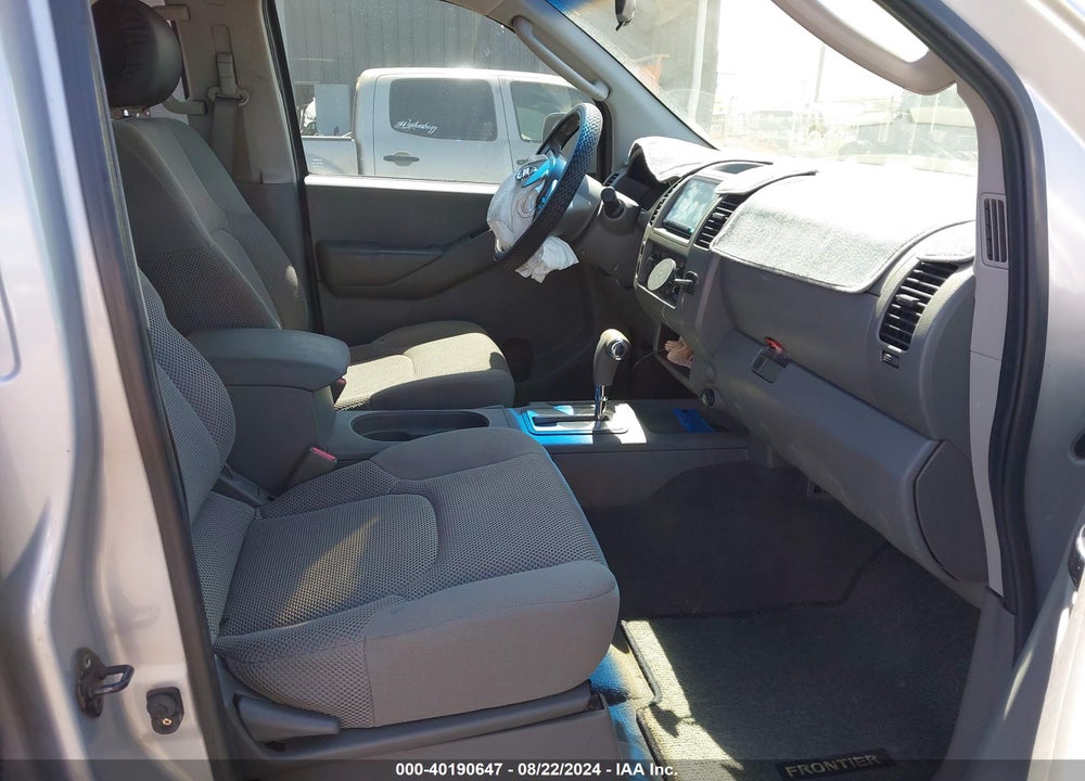2008 NISSAN FRONTIER SE VIN: 1N6AD07U48C402466