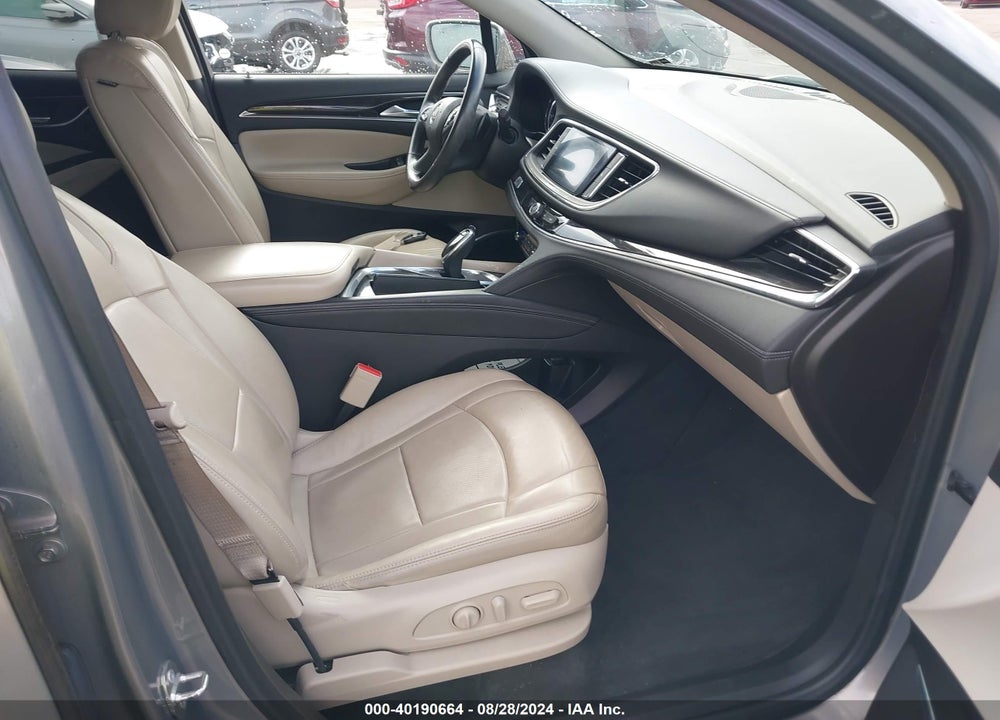 2018 BUICK ENCLAVE ESSENCE VIN: 5GAEVAKW4JJ251552
