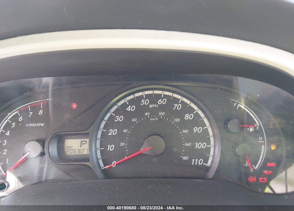 2011 TOYOTA SIENNA LE VIN: 5TDKA3DC5BS003679